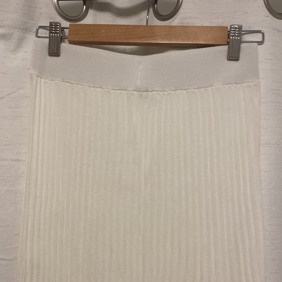 NWOT Wilfred White Slit Knit Skirt size S - Picture 4 of 7